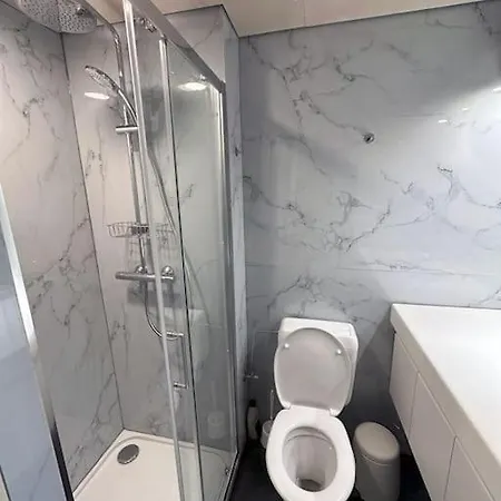 Large Quiet Charming In House Near Historic Centre Γάνδη