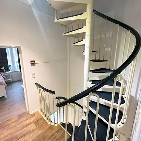 Πανσιόν Large Quiet Charming In House Near Historic Centre *