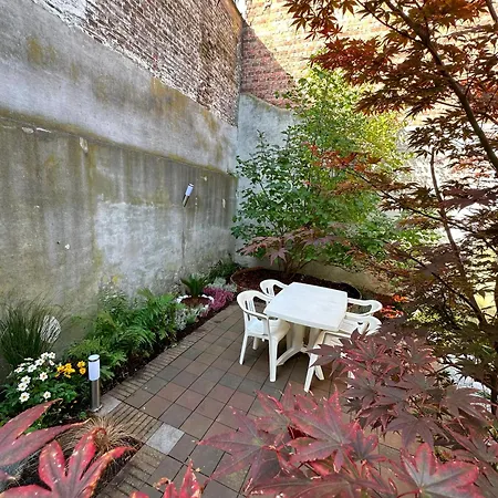 Large Quiet Charming In House Near Historic Centre *