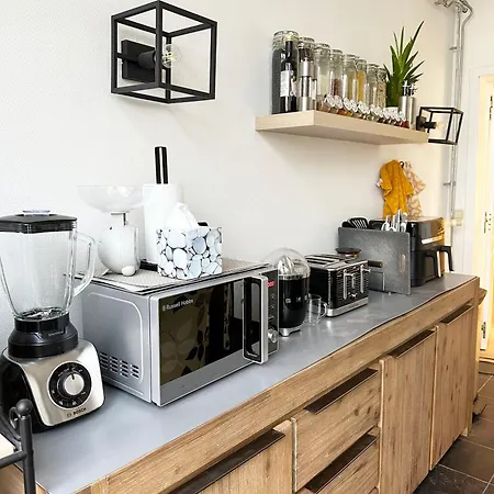 Large Quiet Charming In House Near Historic Centre