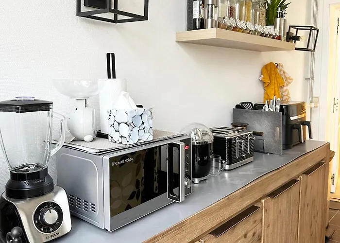 Large Quiet Charming In House Near Historic Centre