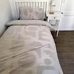 Large Quiet Charming In House Near Historic Centre Pensionat *