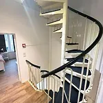 Pensionat Large Quiet Charming In House Near Historic Centre *