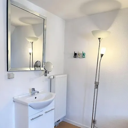 Large Quiet Charming In House Near Historic Centre Gæstehus *