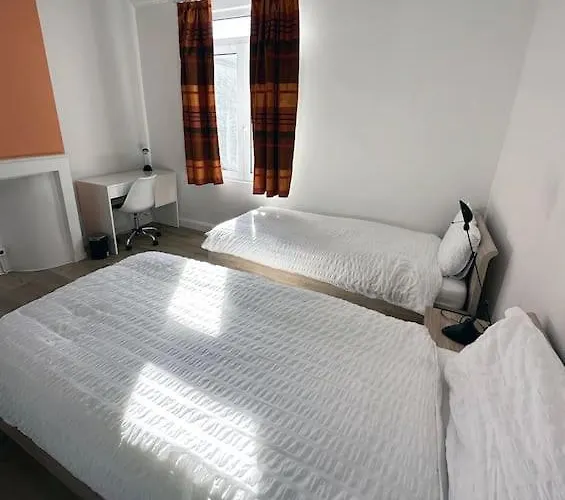 Casa de hóspedes Large Quiet Charming In House Near Historic Centre Gante